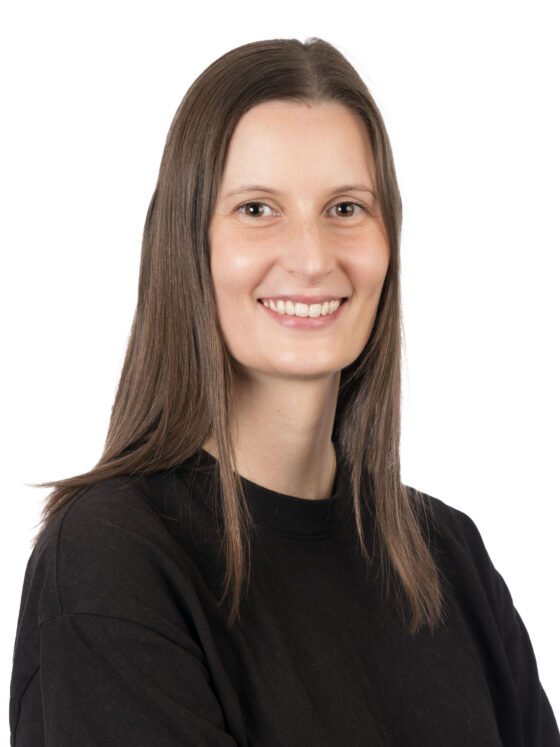 Dr Tory Dax